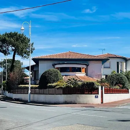 Apartment Maison A Cote De La Le Moulleau *
